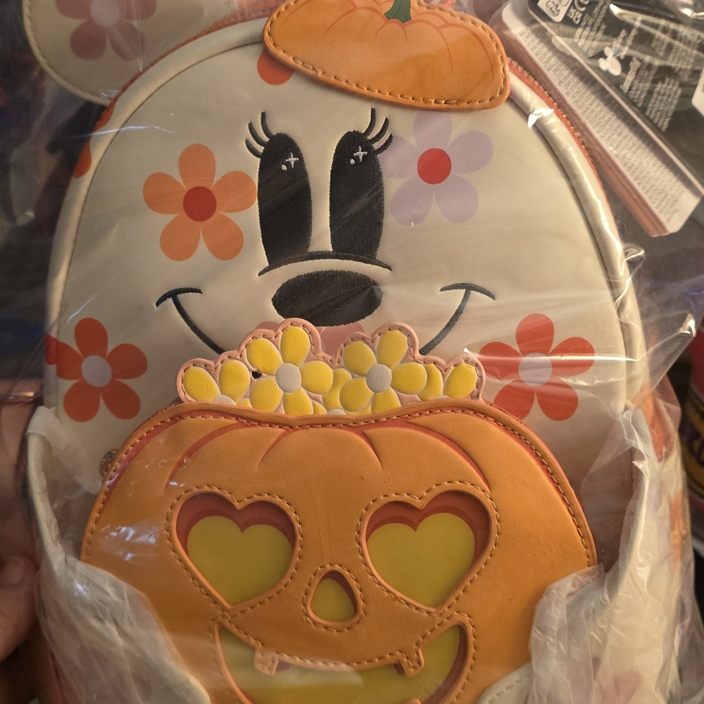 Limited Edition Loungefly Minne Mouse Light Up Backpack
